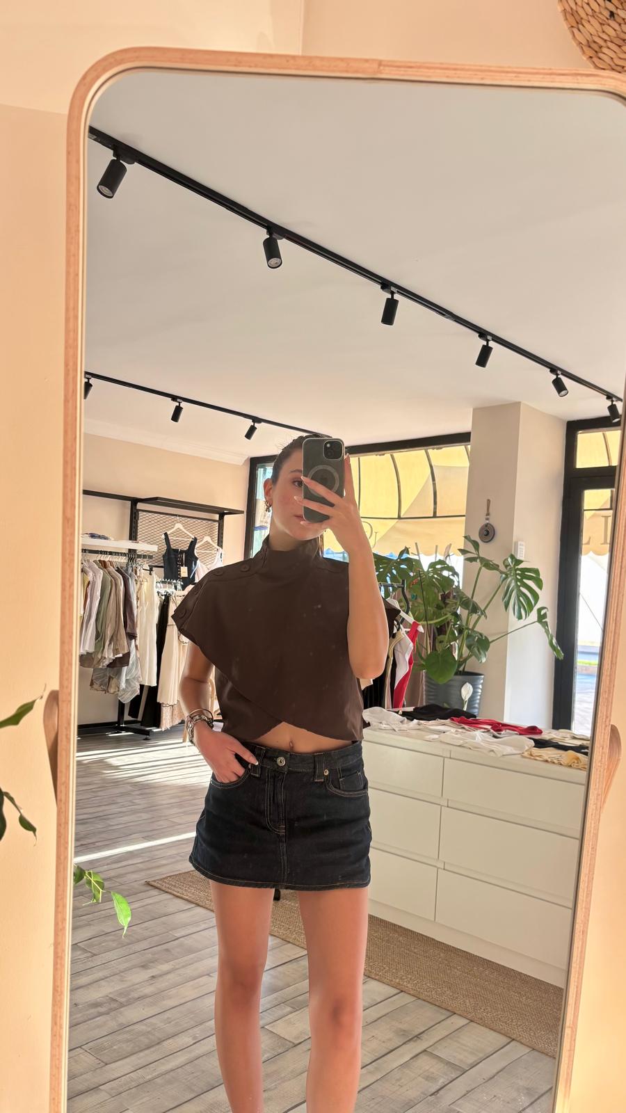 Crop Omuz Detaylı Bluz